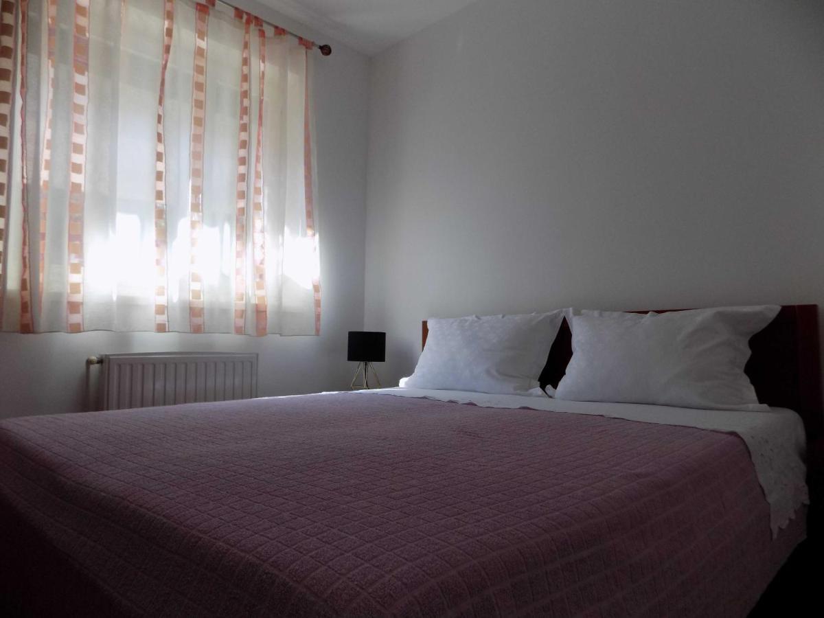Apartman Borna Vrbnik  Exterior foto