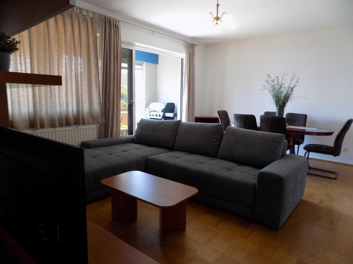 Apartman Borna Vrbnik  Exterior foto